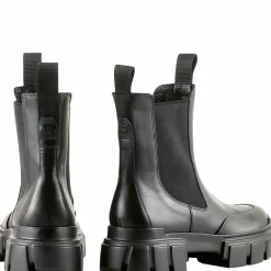 Hot Adventure Women Booties