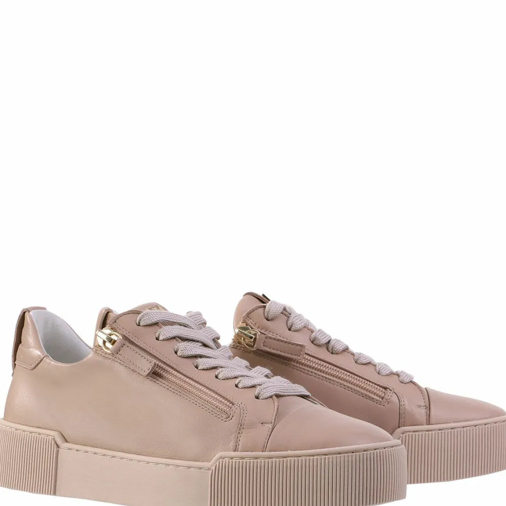 Outlet Comfy Women Sneakers