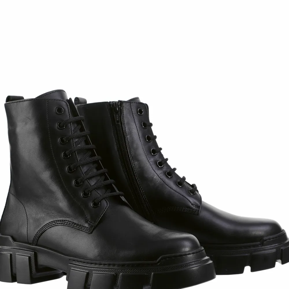 Cheap Forrest Women Booties