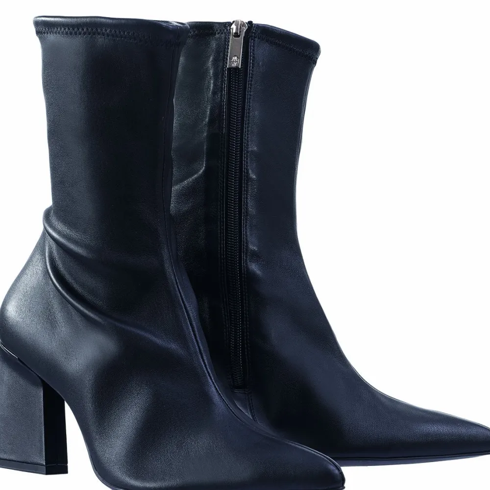 Fashion Leona Women Booties