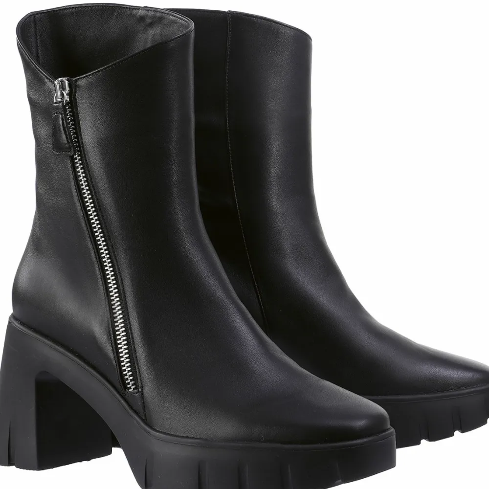Shop Manon Women Booties